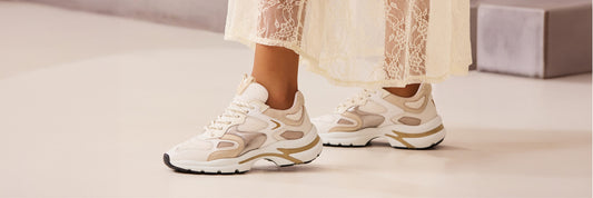 UP TO SIZE 43