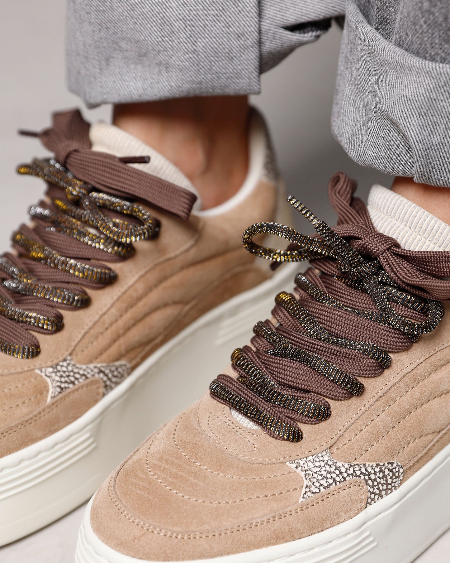 VIA VAI Isa Josie bruine platform sneakers dames