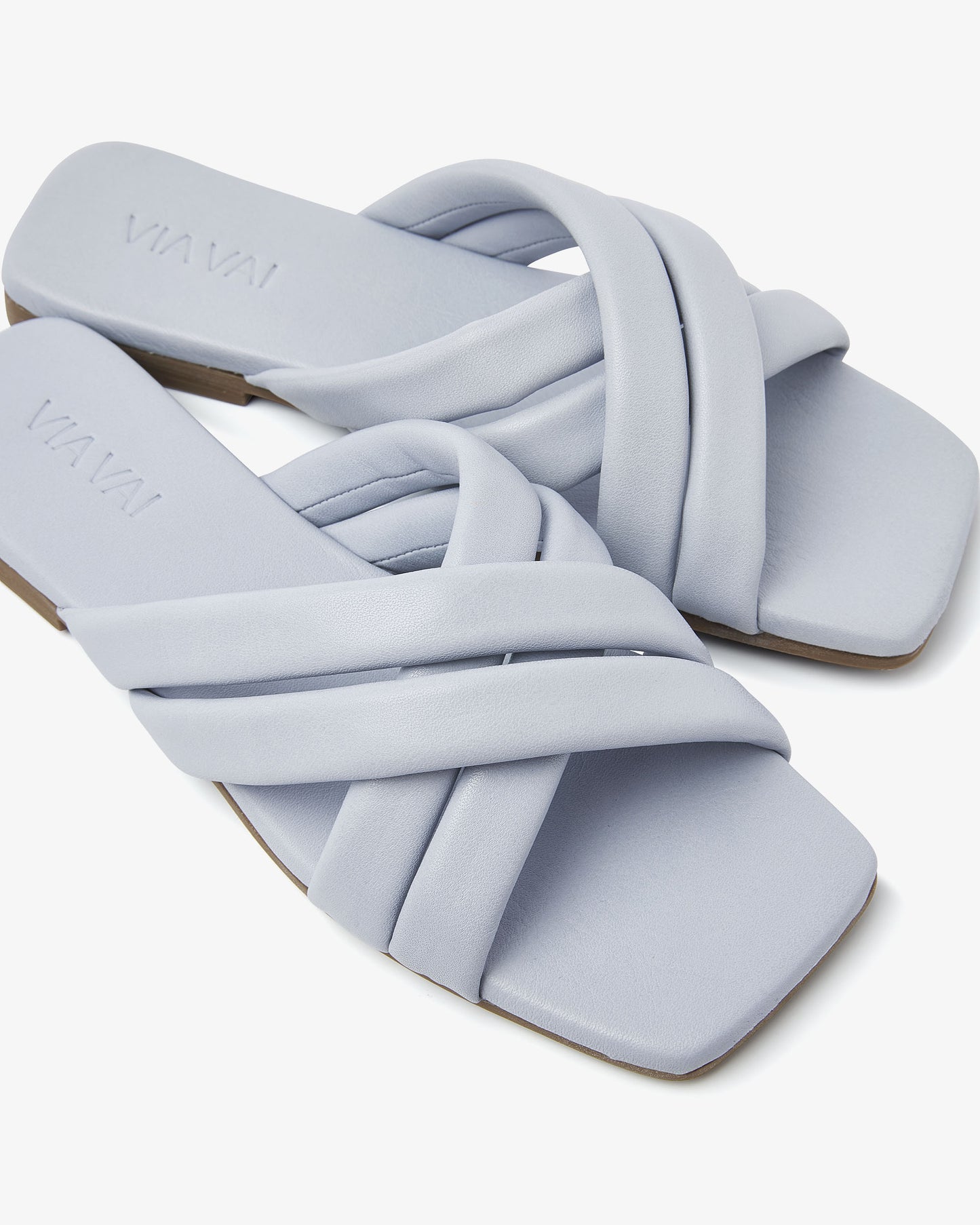 VIA VAI Kiki Lot blauwe slippers dames – detail van materiaalstructuur in leer