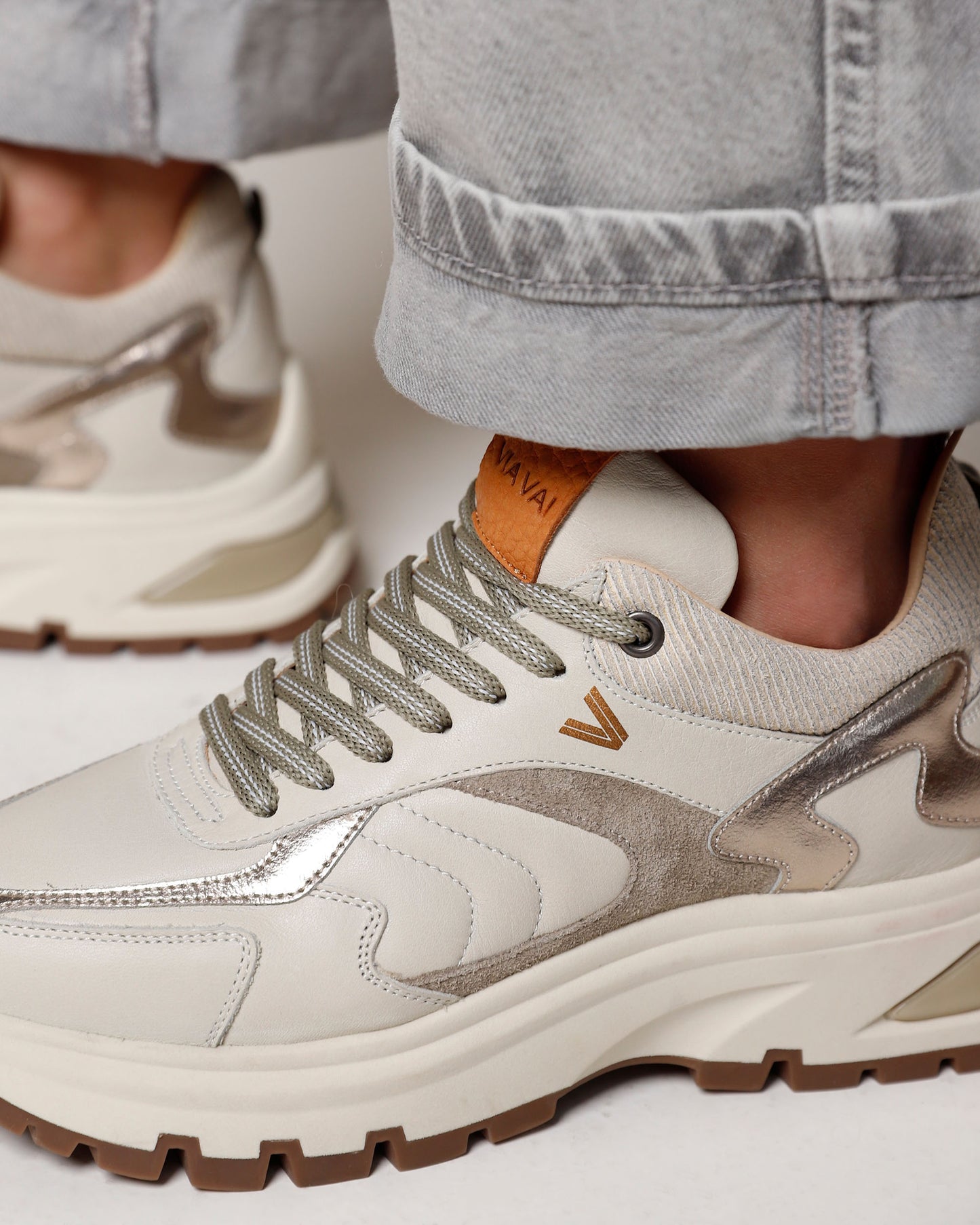 VIA VAI Liz Leighton beige chunky sneakers dames
