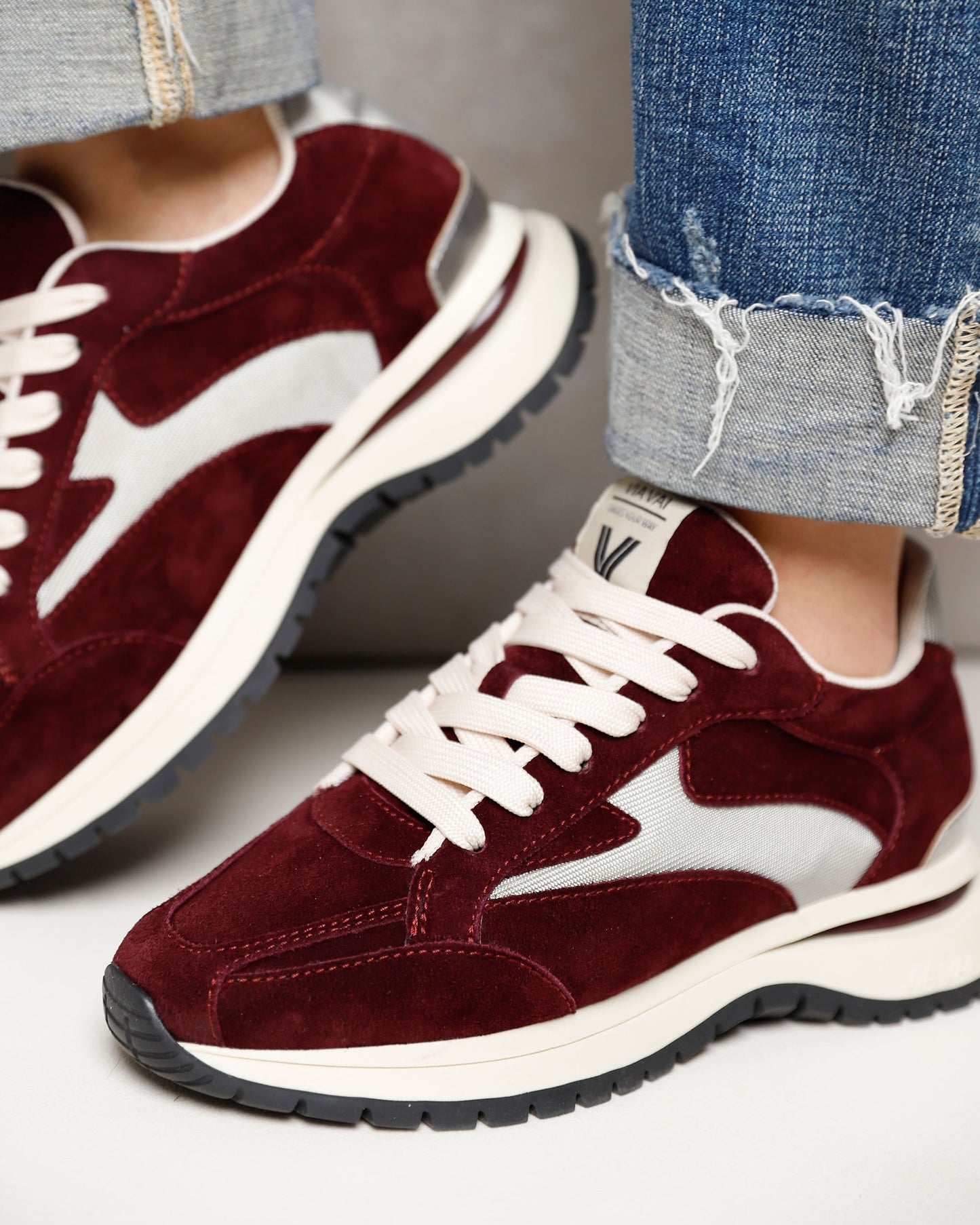 VIA VAI Usher Riggs bordeauxrode sneakers dames