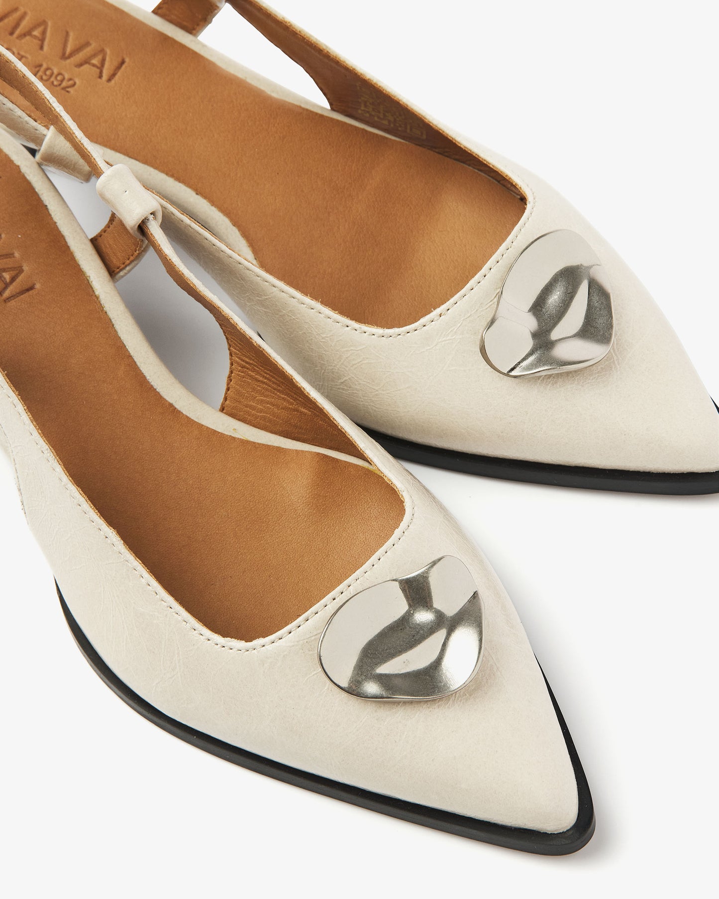 VIA VAI beige leren dames slingbacks Lea Imani, detailfoto.