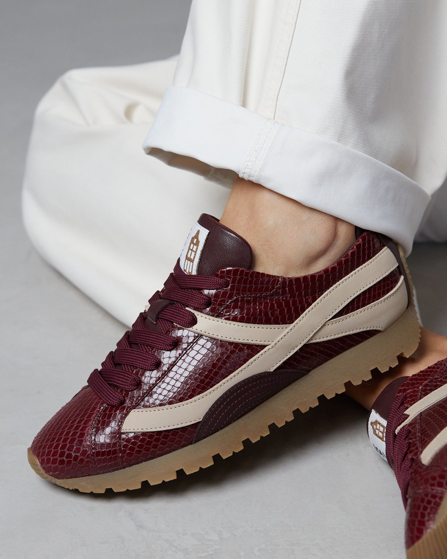 VIA VAI Scott Demi bordeauxrode sneakers dames