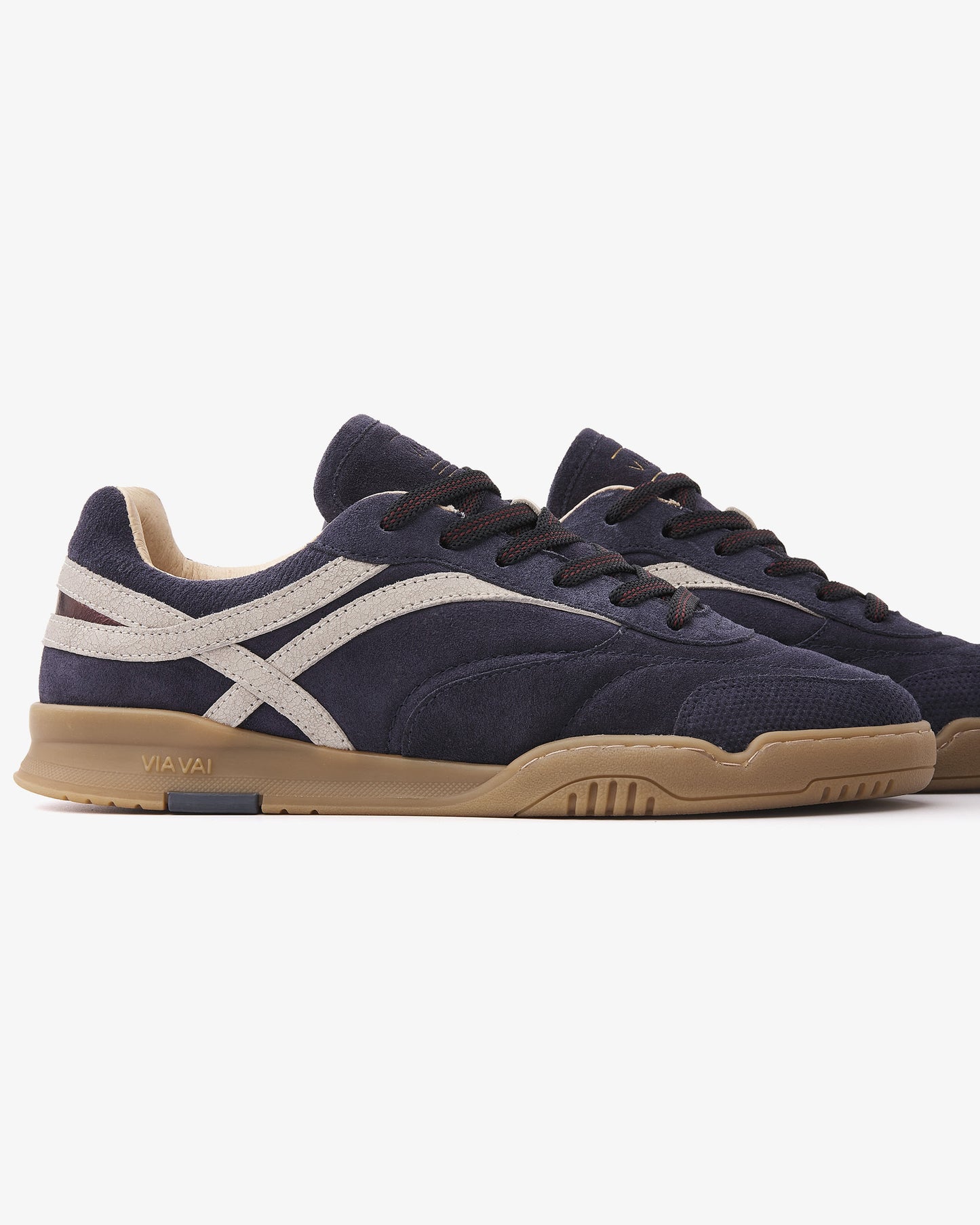 VIA VAI Kris Dante blauwe sneakers dames – detail van materiaalstructuur in leer en suède