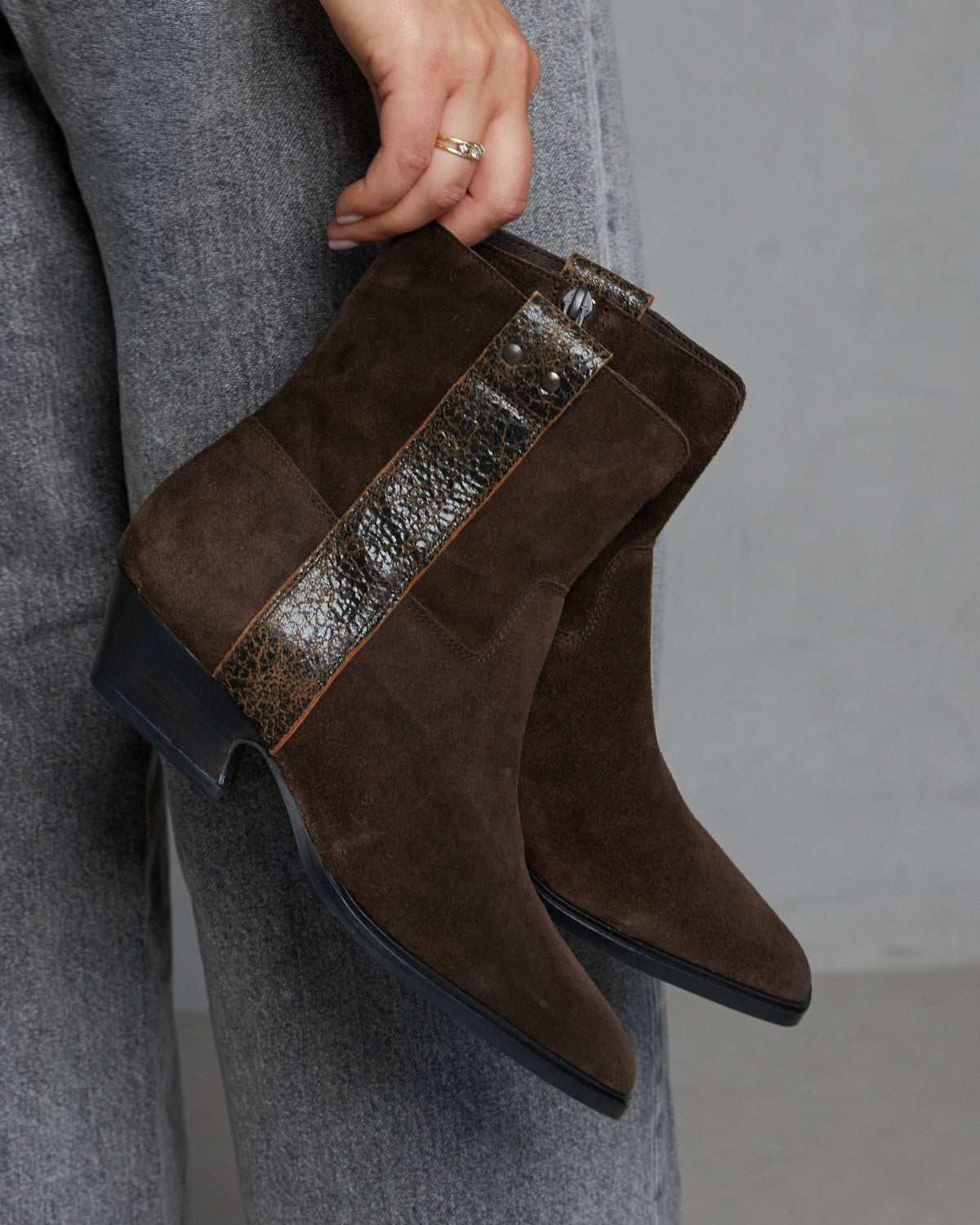 VIA VAI Keira Weston bruine enkellaarsjes dames