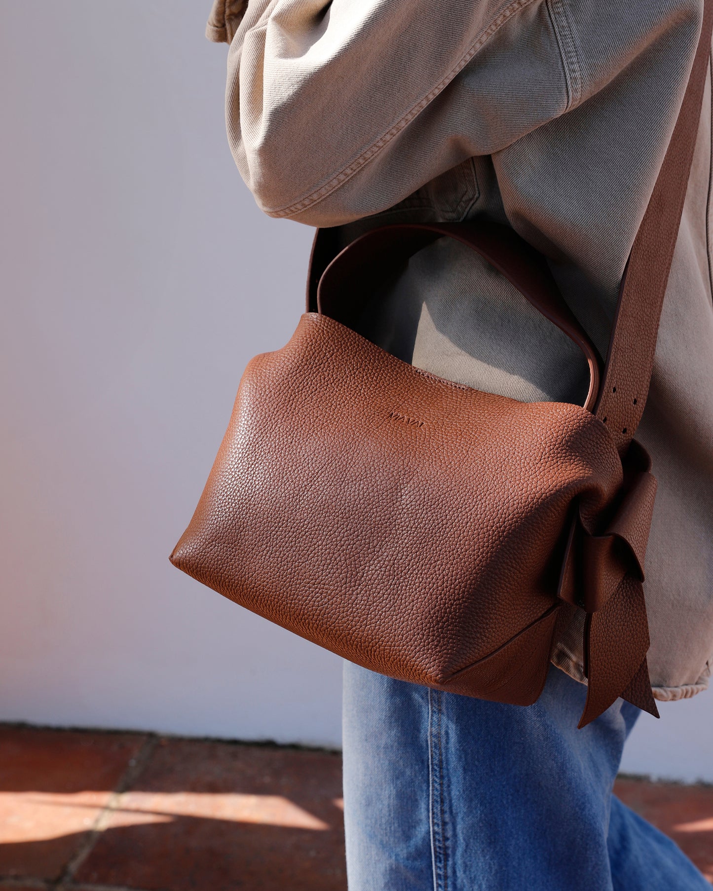 VIA VAI Nodo Fabi cognac crossbodytas