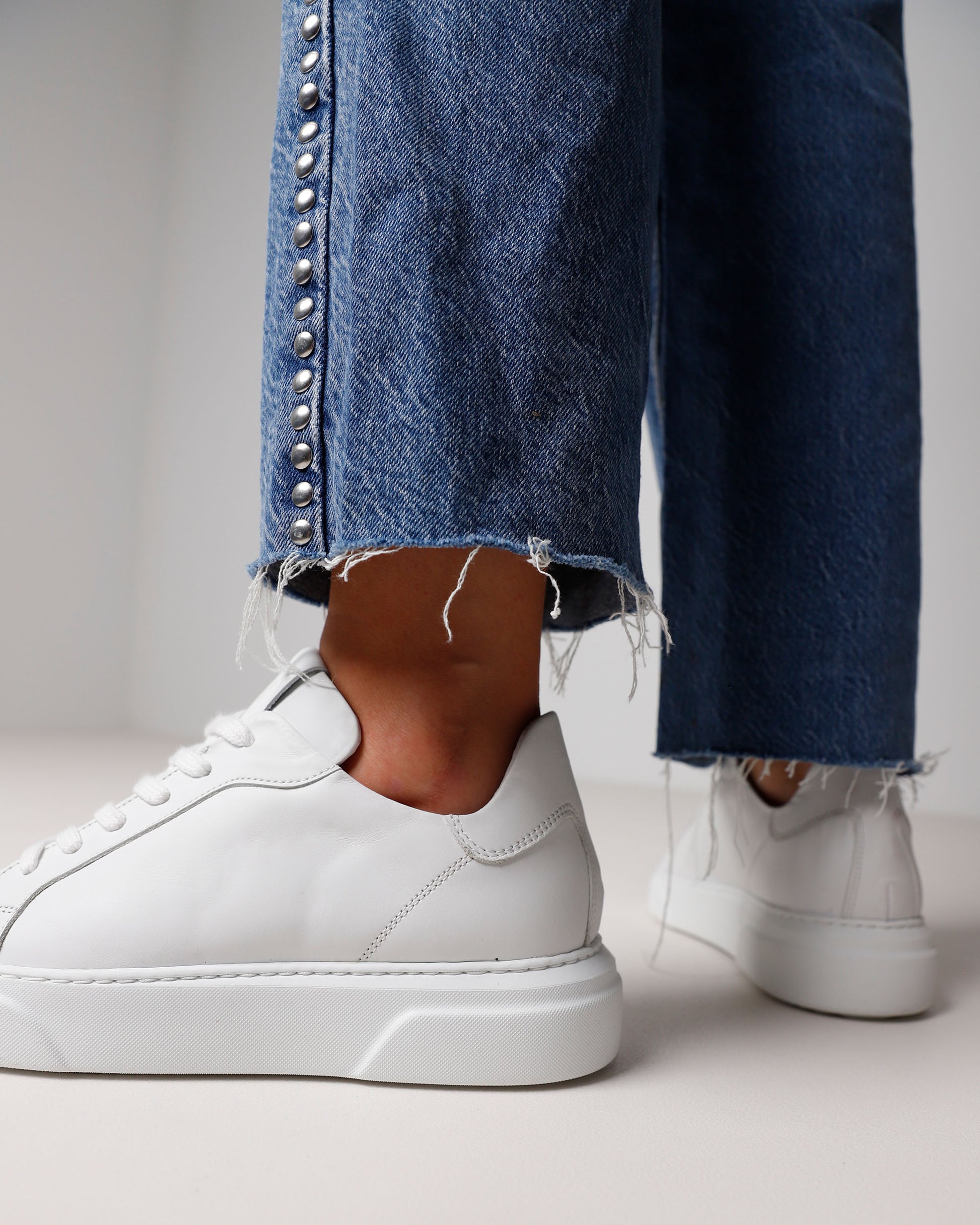 Juno Uni white sneakers VIA VAI® – VIA VAI - Main Image