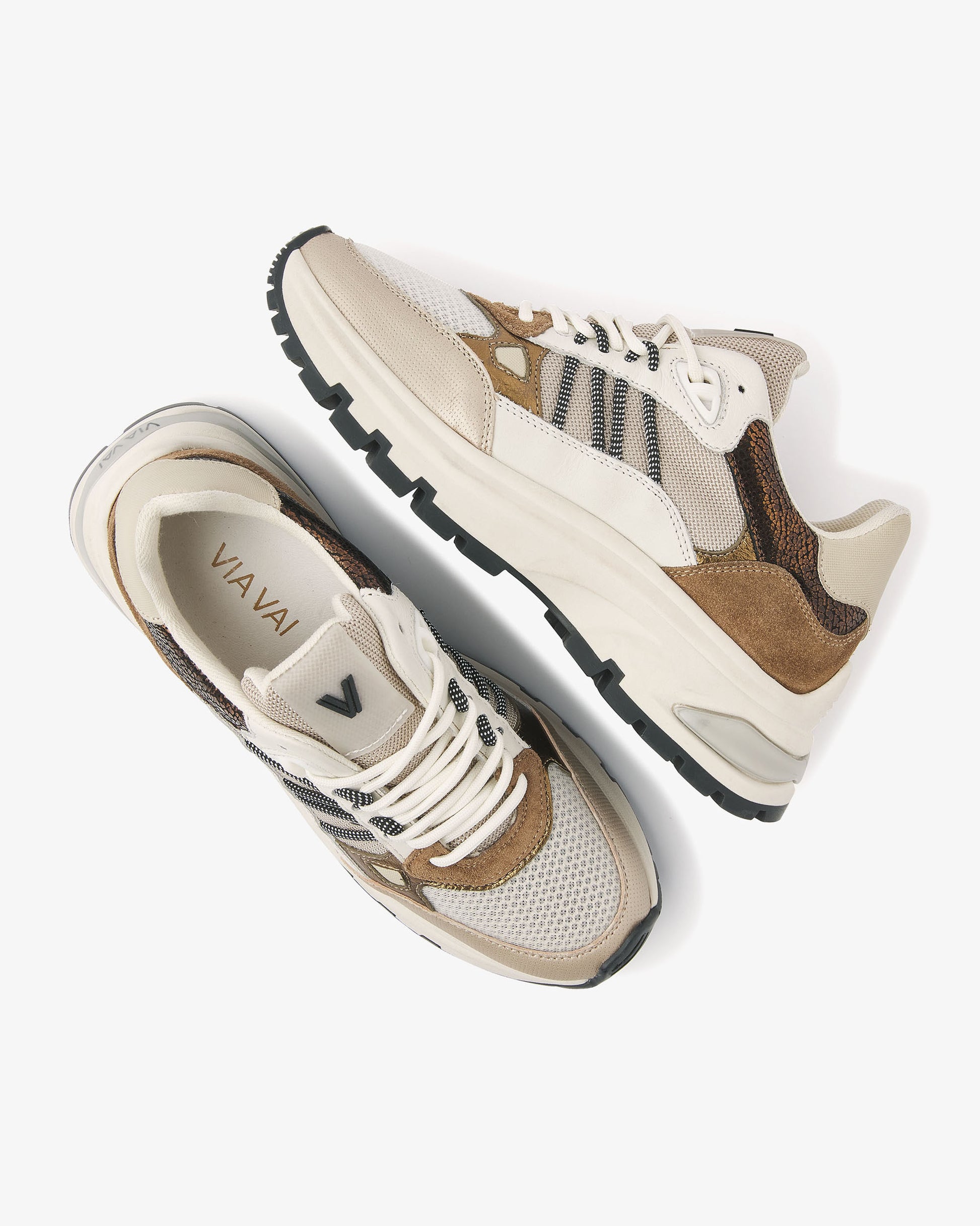 Liz Dae beige sneakers VIA VAI® – VIA VAI