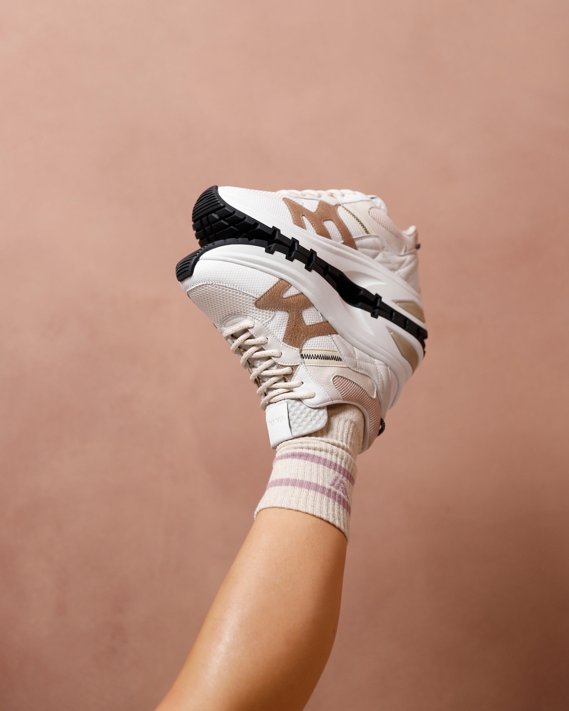 Liz Finley multi-colored sneakers VIA VAI® – VIA VAI