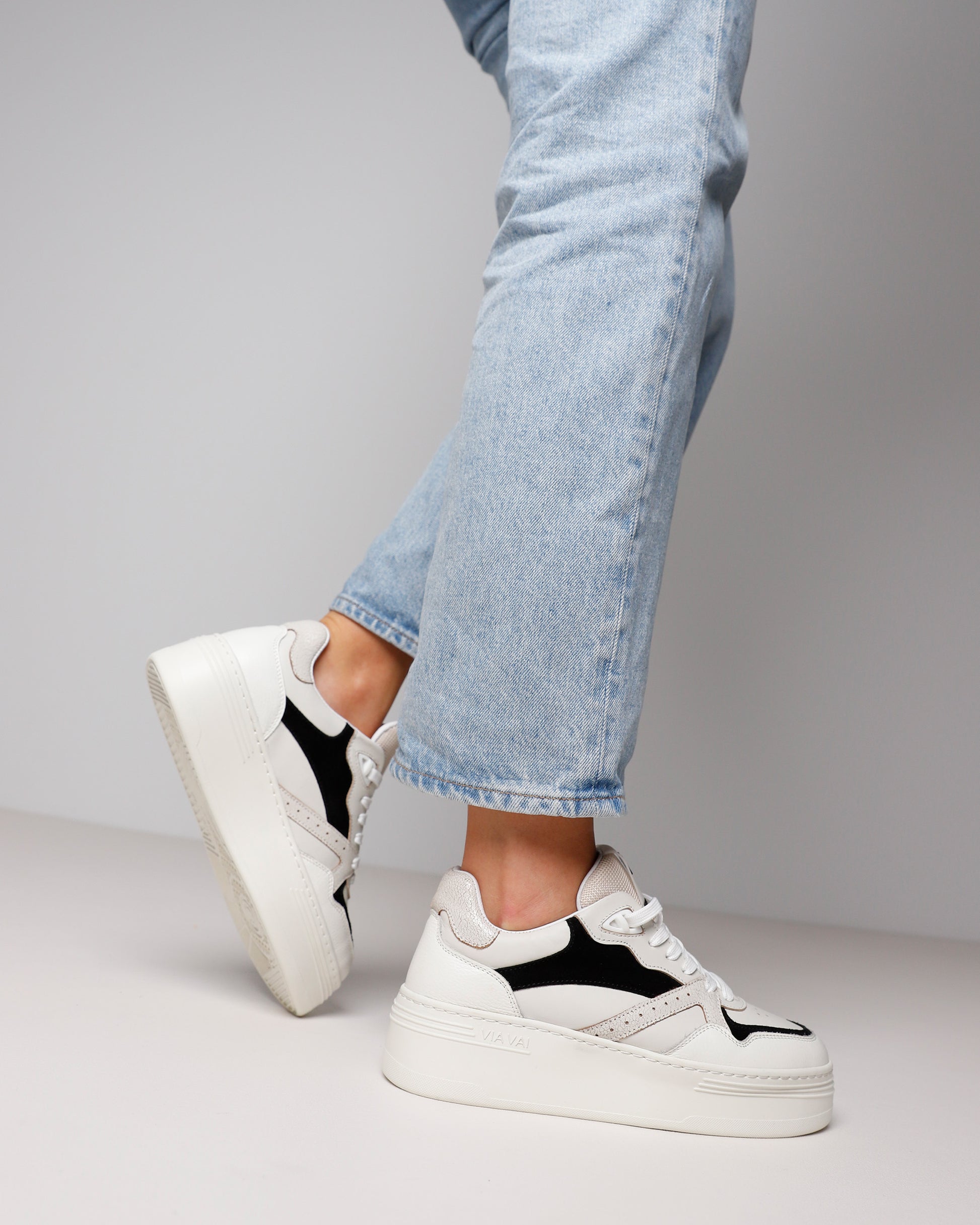 Isa Bo veelkleurig VIA VAI® – VIA VAI1