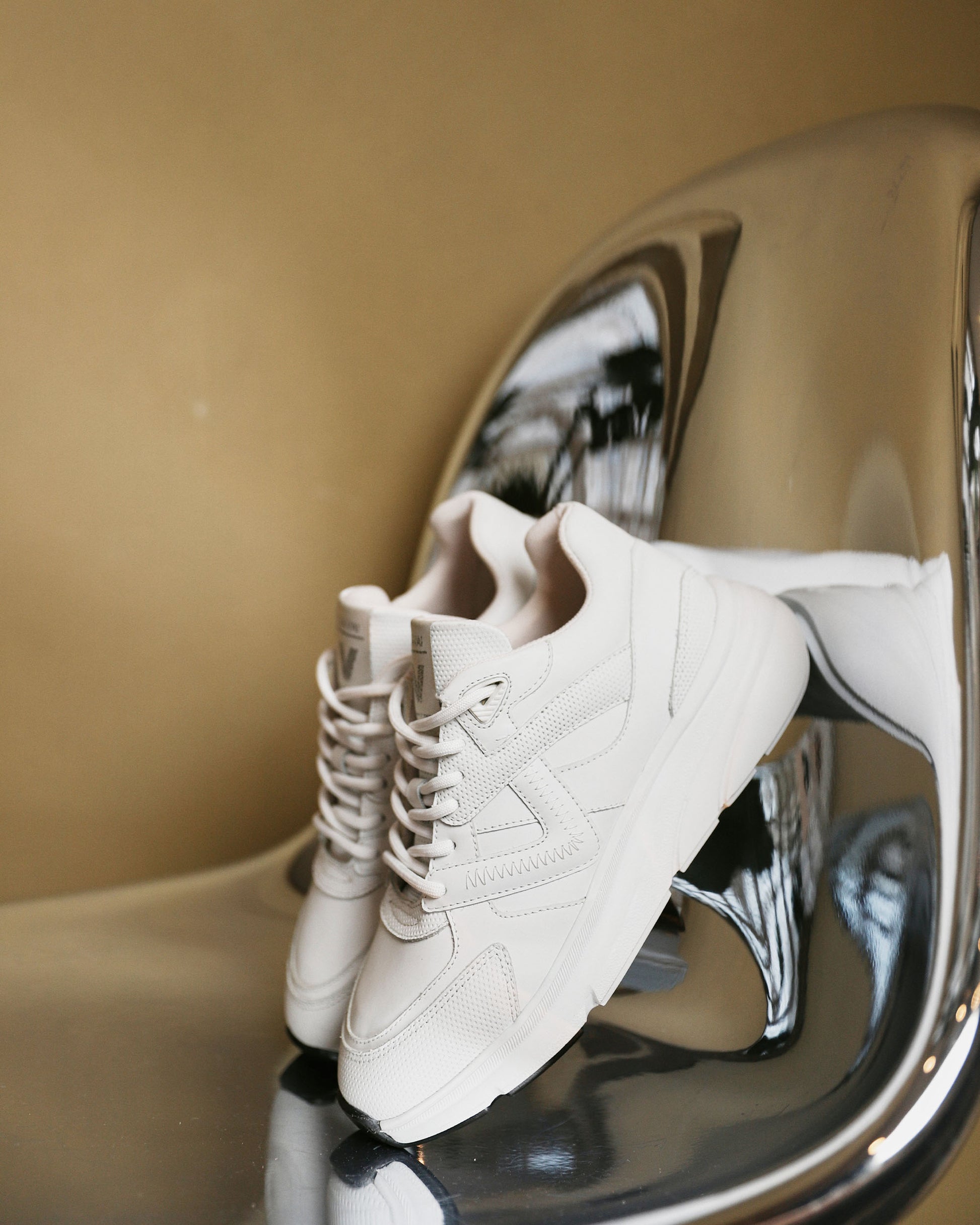 Vic Kyro witte sneakers VIA VAI® – VIA VAI - Main Image