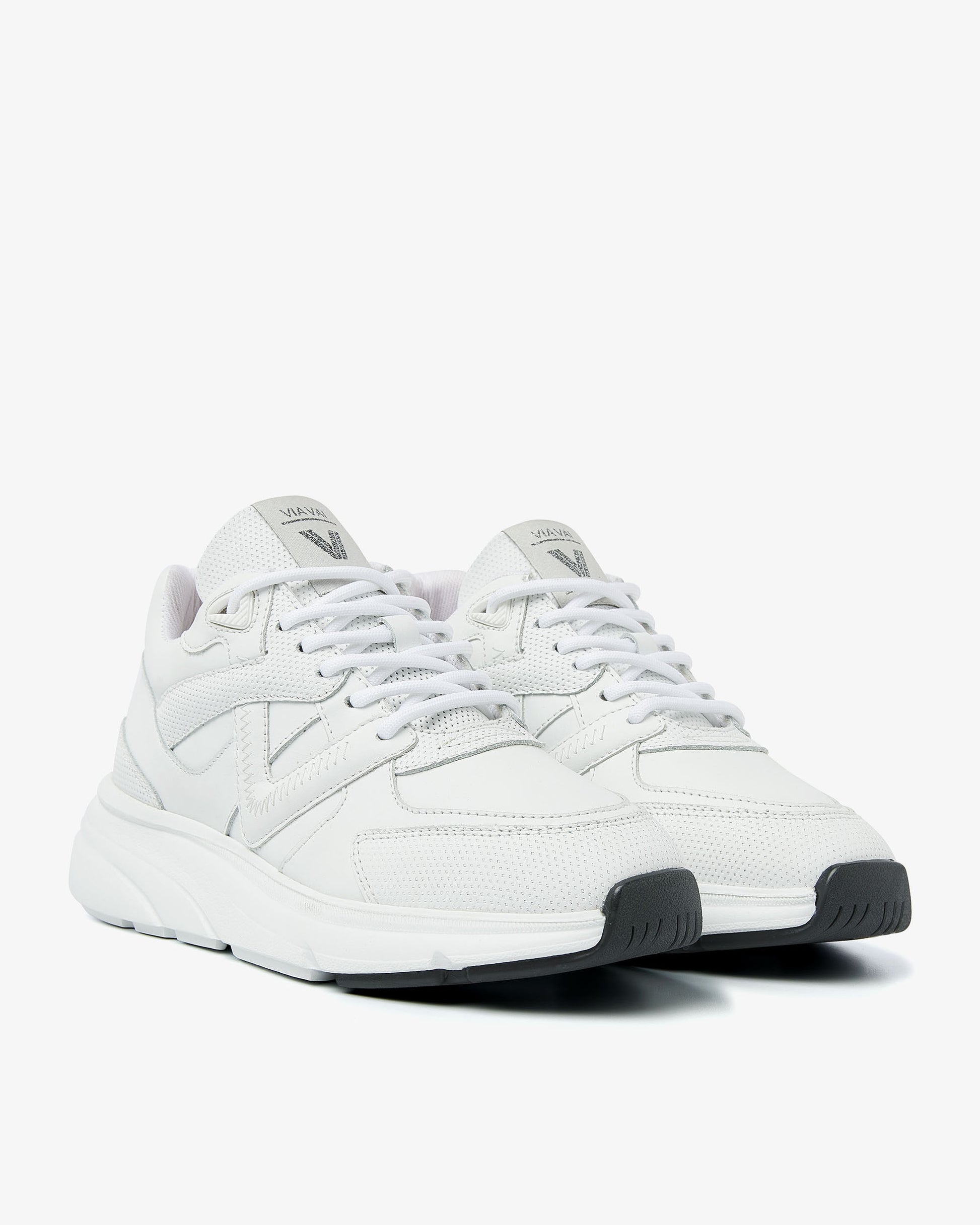 Vic Kyro witte sneakers VIA VAI® – VIA VAI