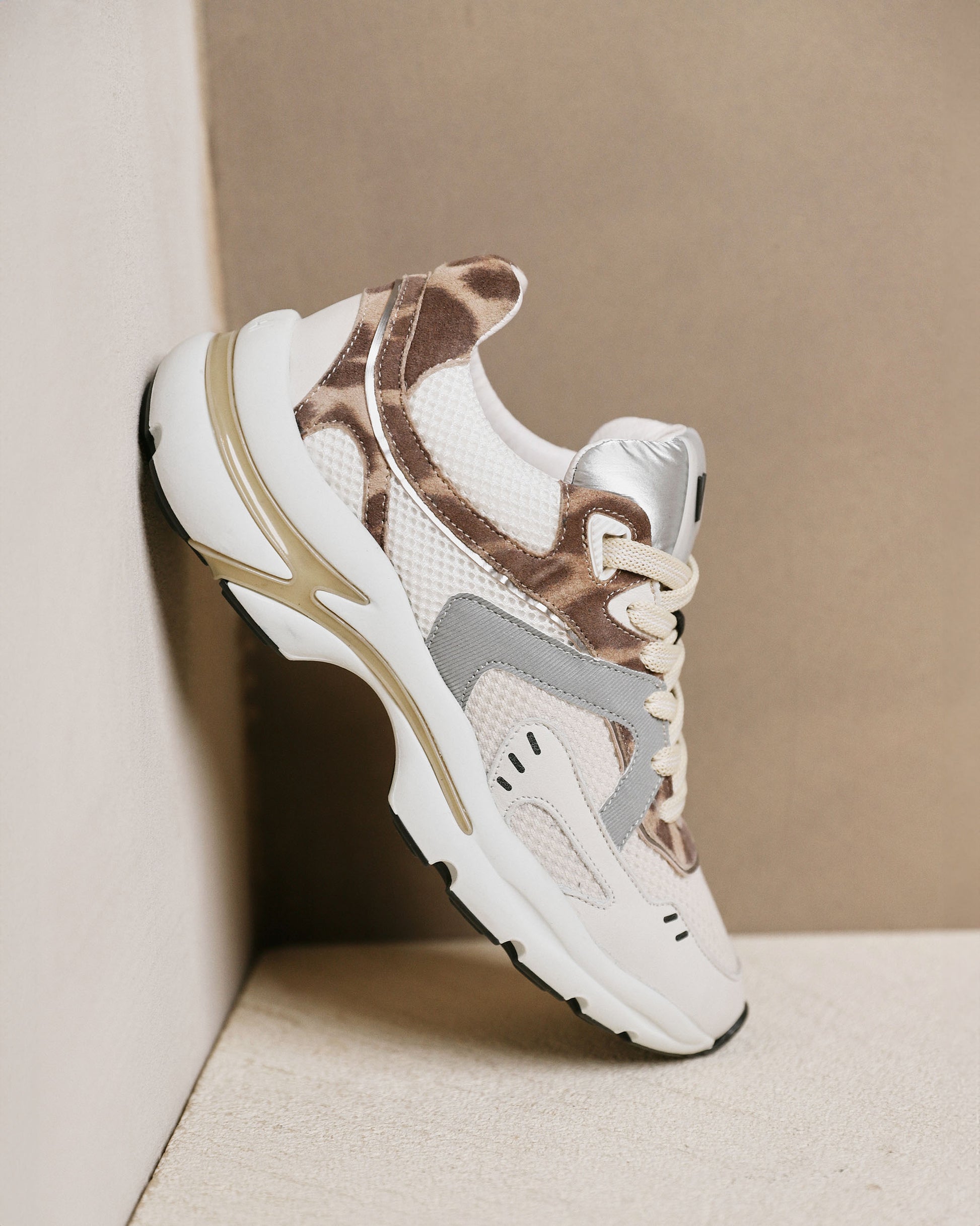 Vesper Kelsey multi-colored sneakers VIA VAI® – VIA VAI