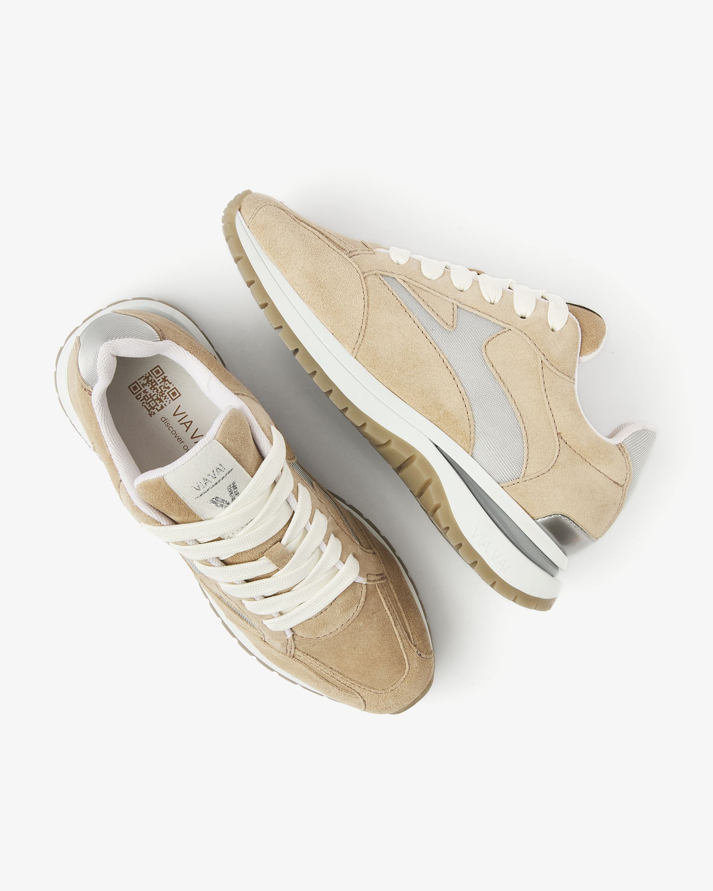 Beige suède VIA VAI dames sneaker Usher Riggs, bovenaanzicht.
