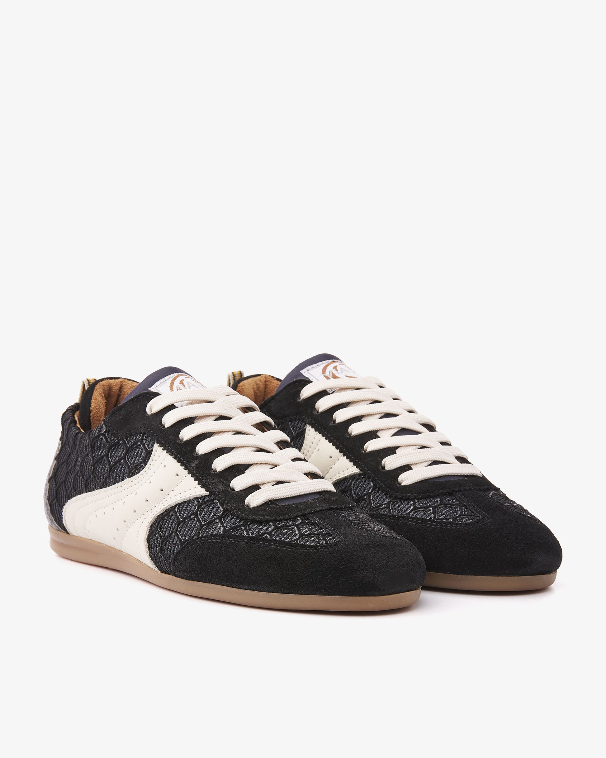 VIA VAI June Haylee zwarte sneakers dames – vooraanzicht met ronde neus