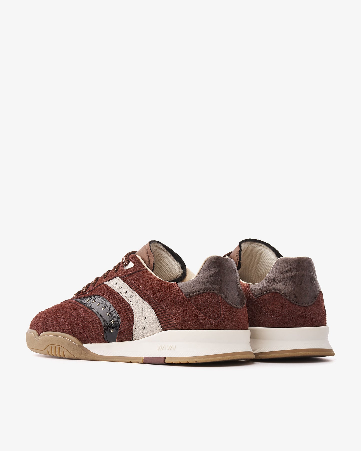 VIA VAI Kris Pax bordeauxrode sneakers dames – achteraanzicht met hieldetail