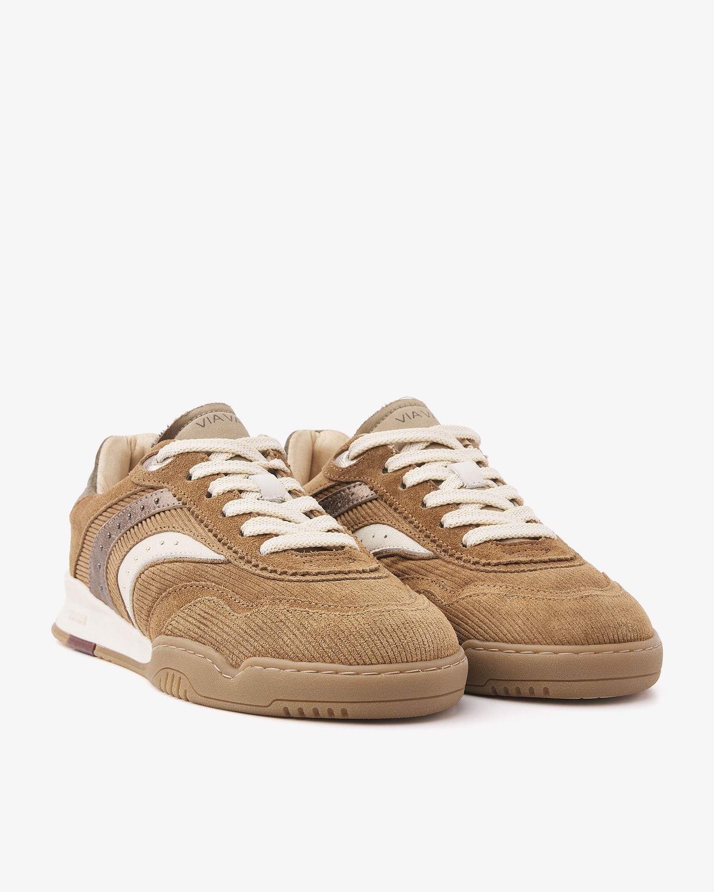 VIA VAI Kris Pax sneakers dames – vooraanzicht met ronde neus