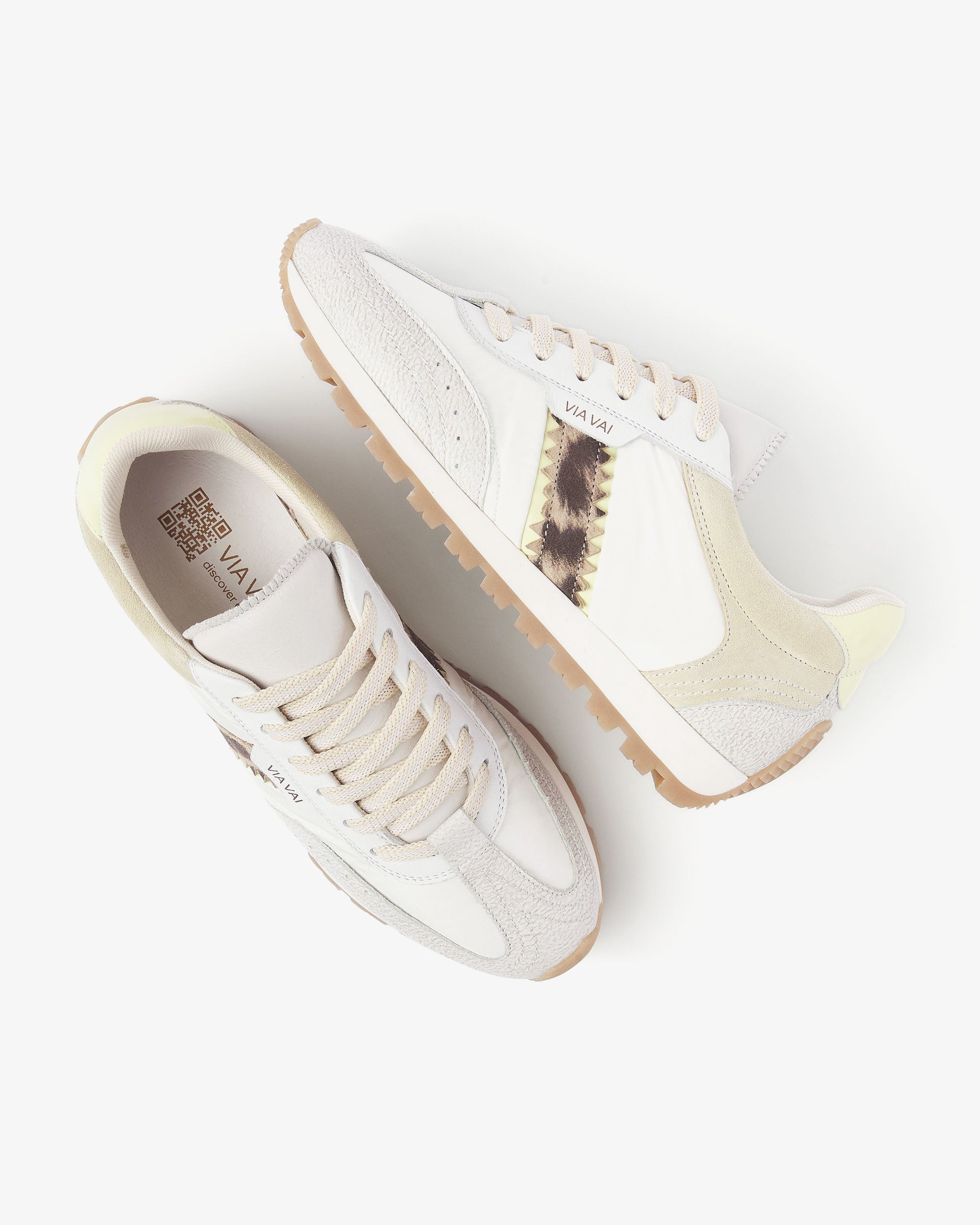 Scott Sara | meerkleurige dames sneakers | VIA VAI® – VIA VAI