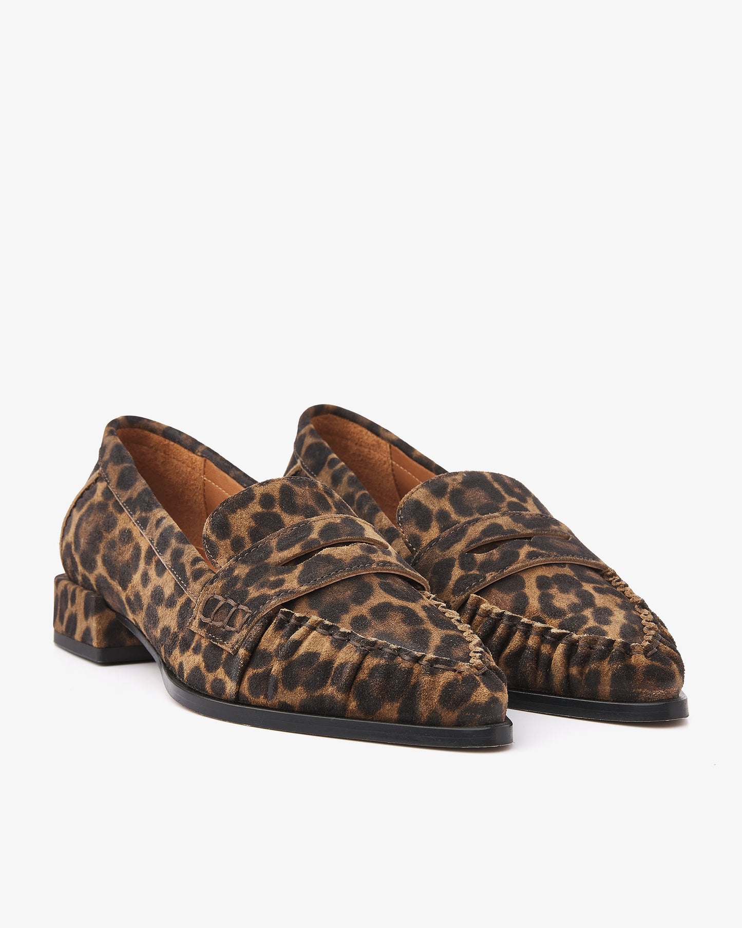 VIA VAI Jazz Billie leopardprint loafers dames – vooraanzicht met ronde neus