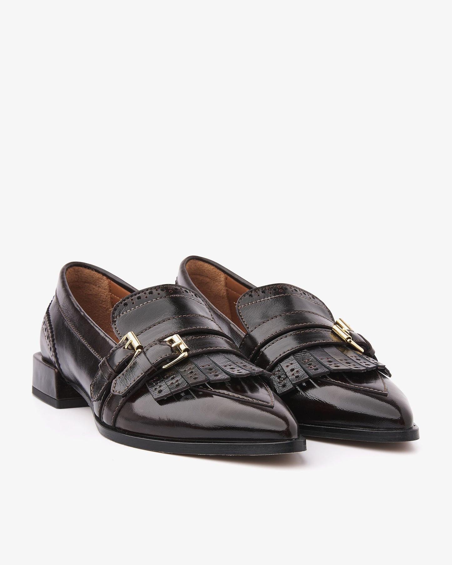 VIA VAI Jazz Lucy bruine loafers dames – vooraanzicht met gespsluiting en ronde neus