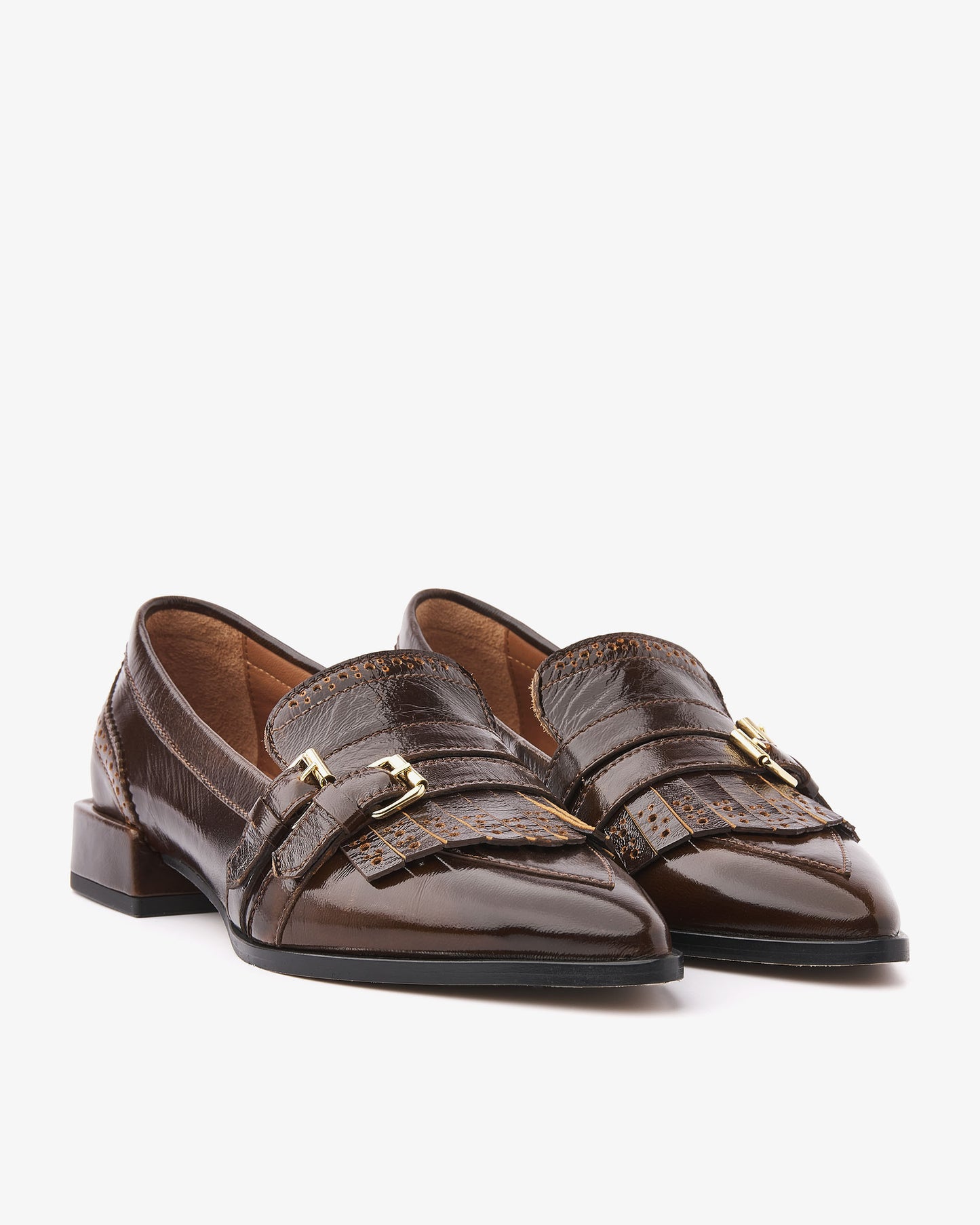 VIA VAI Jazz Lucy bruine loafers dames – vooraanzicht met gespsluiting en ronde neus