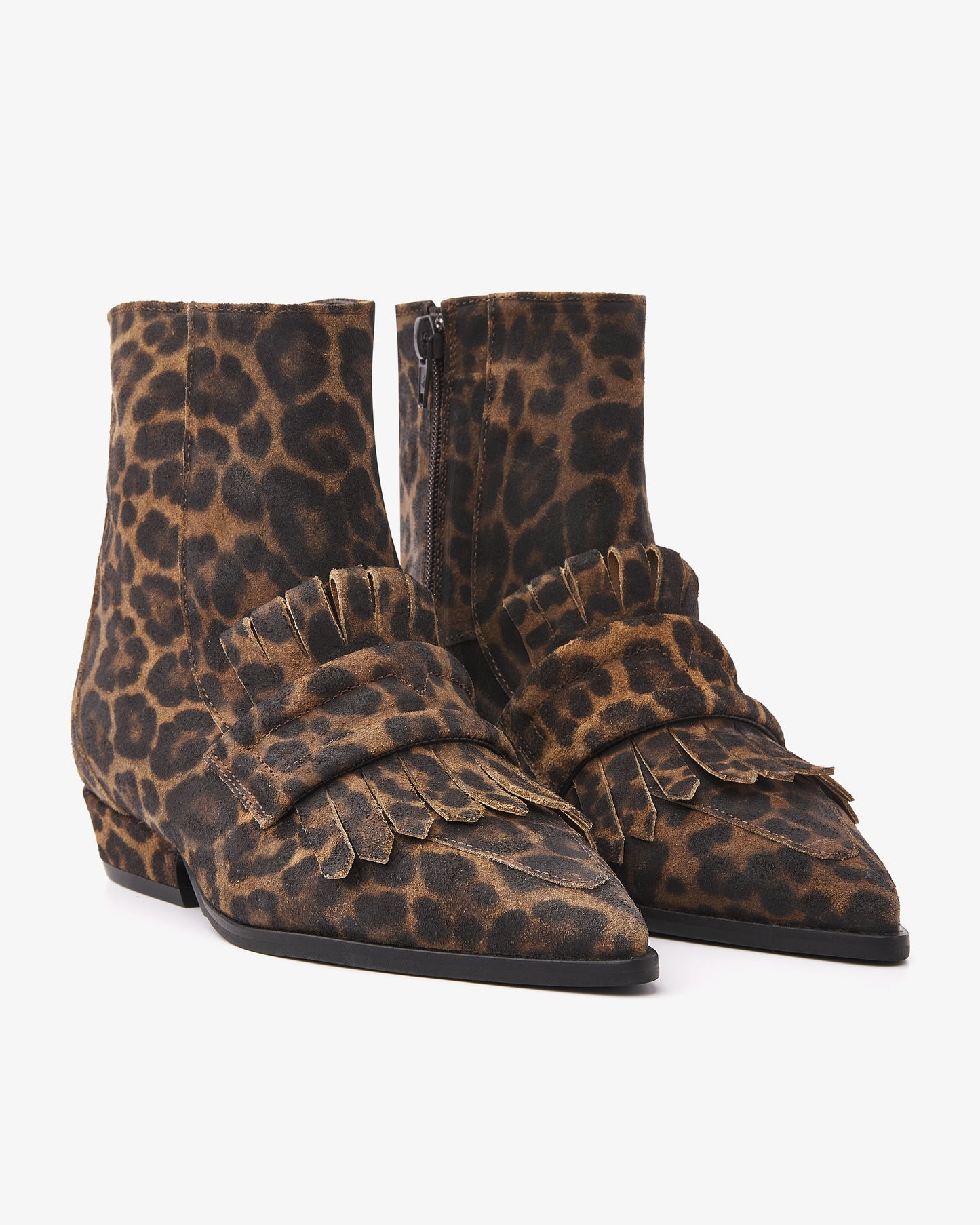 VIA VAI Vive Evie leopardprint enkellaarsjes dames – vooraanzicht met ritssluiting en ronde neus