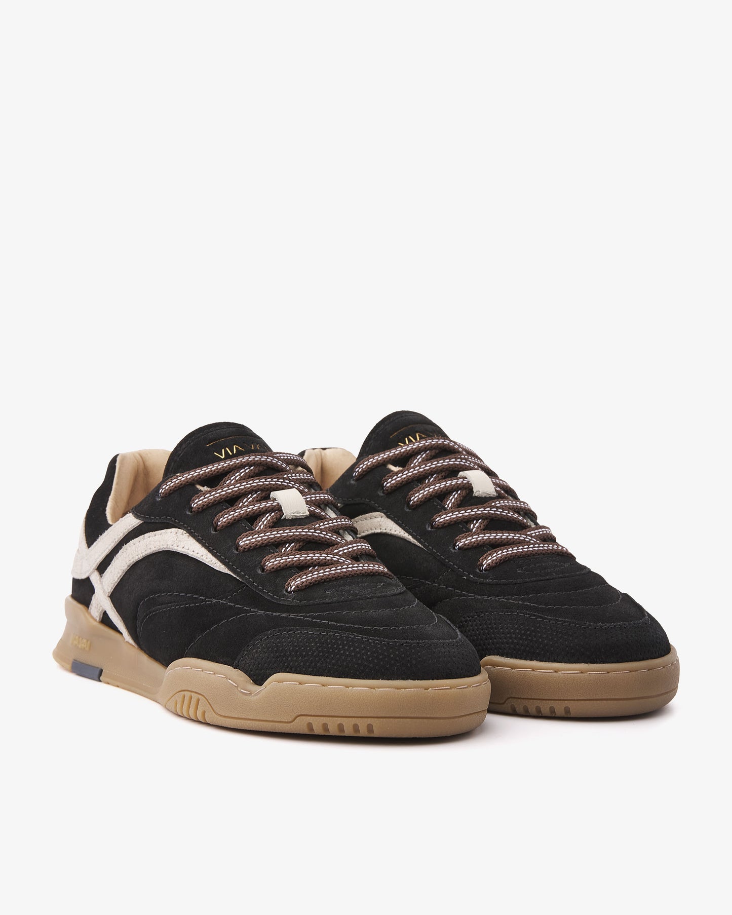 VIA VAI Kris Dante zwarte sneakers dames – vooraanzicht met ronde neus