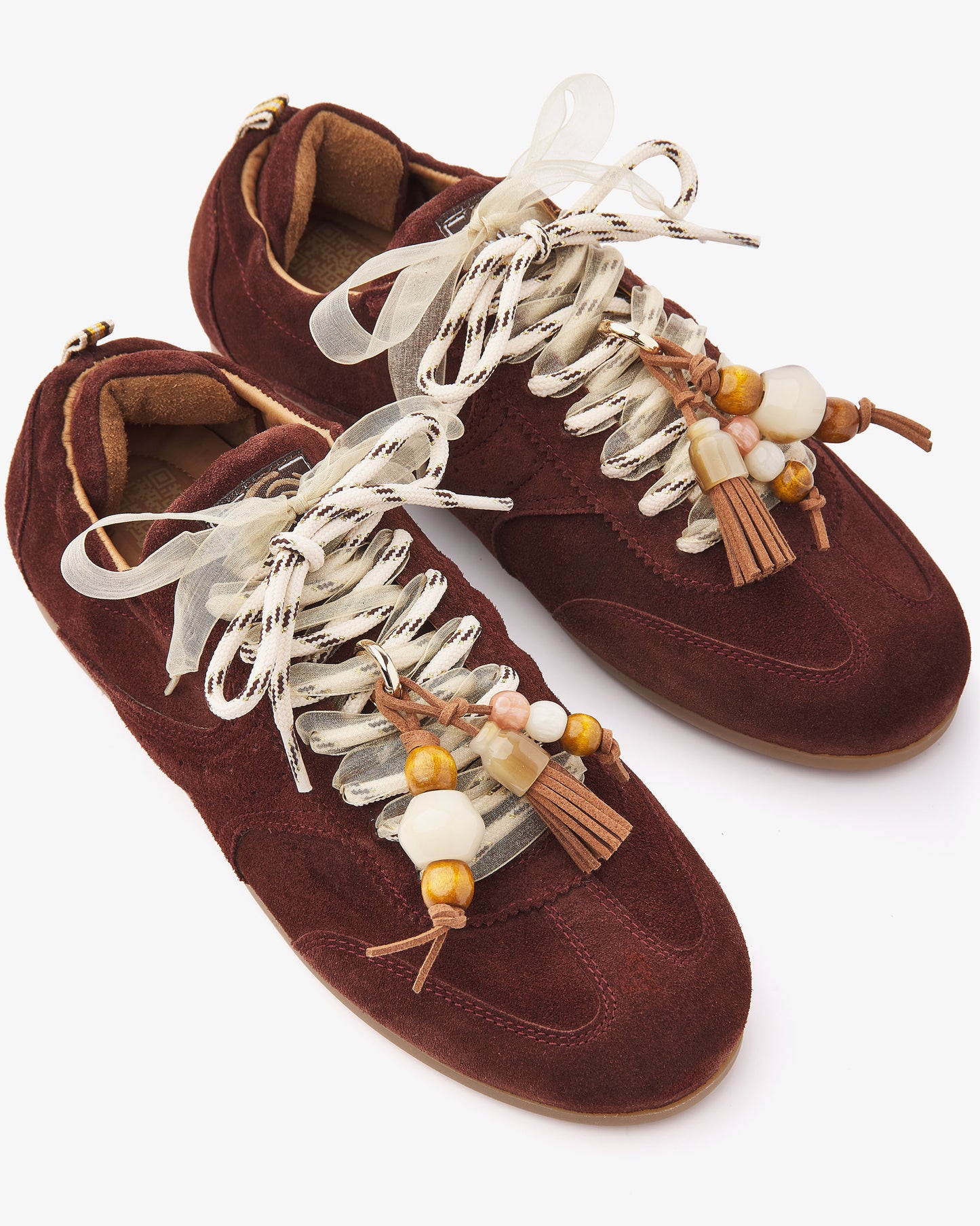 VIA VAI June Haven bordeauxrode sneakers dames – detail van materiaalstructuur in leer en suède