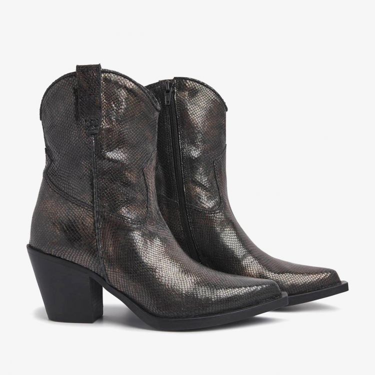 grey ankle cowboy boots
